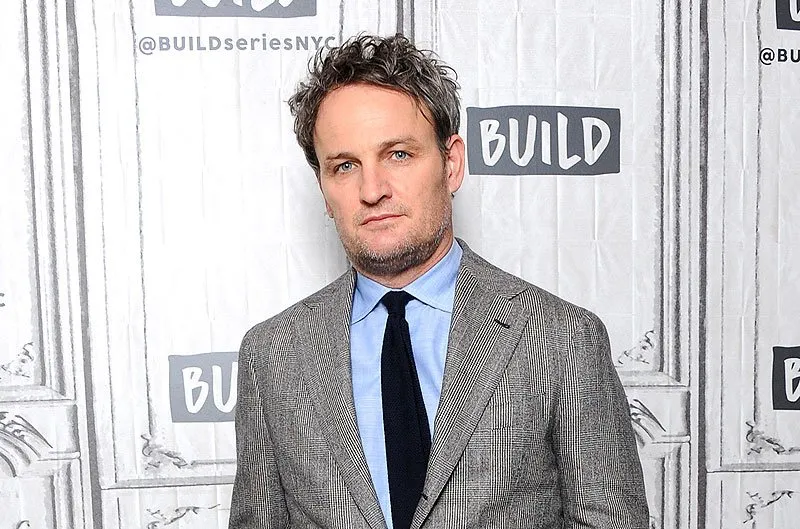 傑森克拉克 (Jason Clarke) 將主演《寵物墳場》重製版