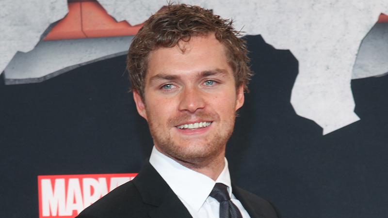 芬恩瓊斯 (Finn Jones) 將擔任福斯影集《浪子回頭》的頭條劇試播集