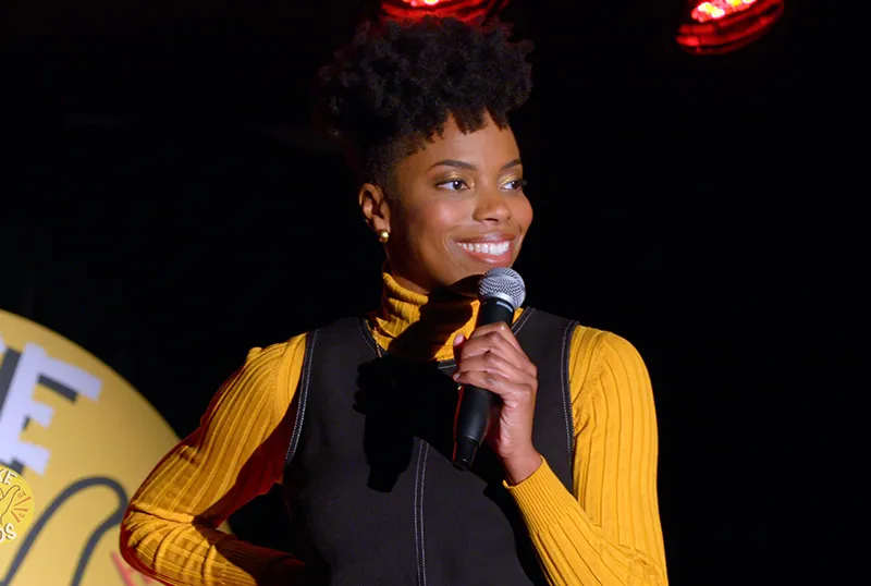 CS 專訪：Sasheer Zamata 在社群媒體上的猛烈抨擊