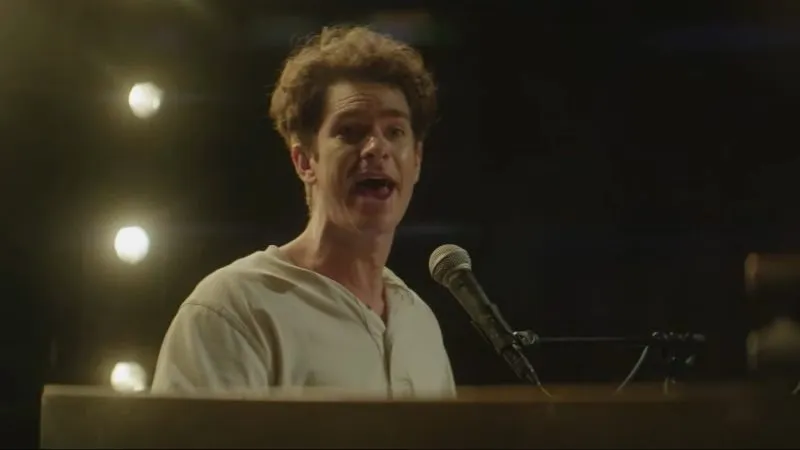 安德魯加菲爾德 (Andrew Garfield) 演唱《Tick, Tick…Boom!》片頭曲音樂錄影帶