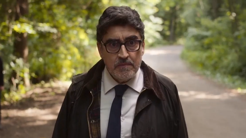 《三棵松樹》預告片：阿爾弗雷德莫利納 (Alfred Molina) 主演 Prime Video 懸疑影集