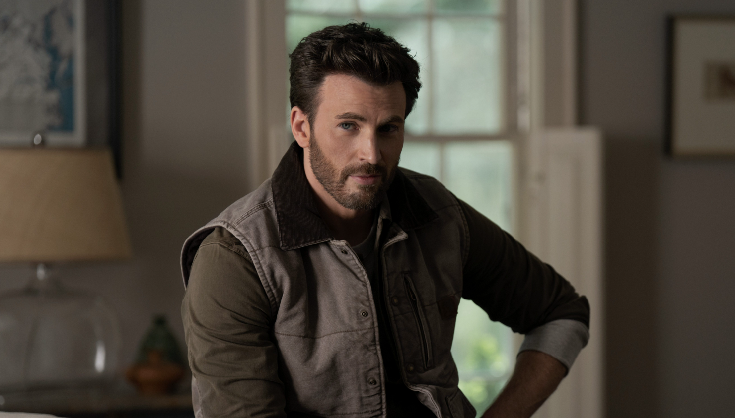 克里斯·埃文斯（Chris Evans）和佩德羅·帕斯卡（Pedro Pascal Rom-Com）唯物主義者獲得釋放日期和海報